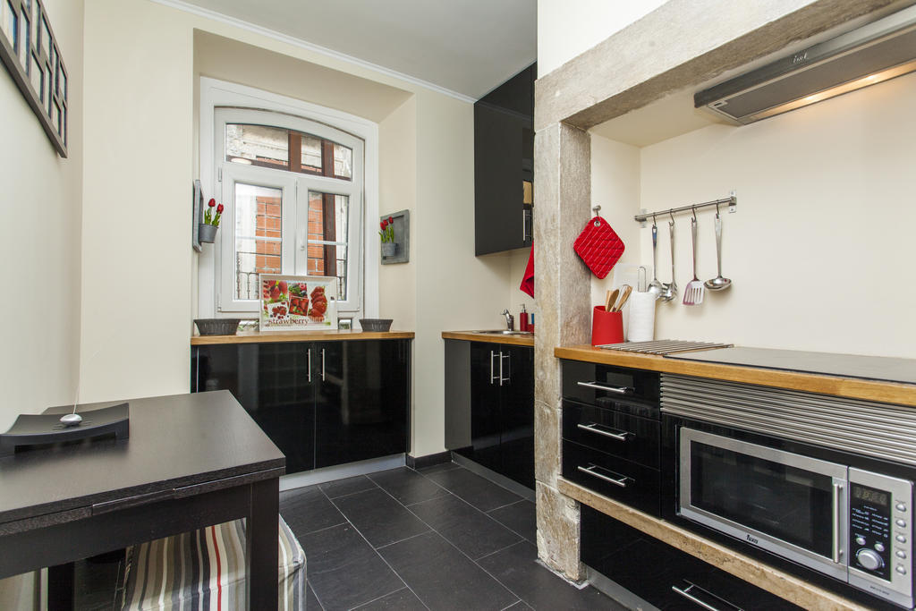 Remodeled Historic Apartment In Bairro Alto Lisboa Quarto foto